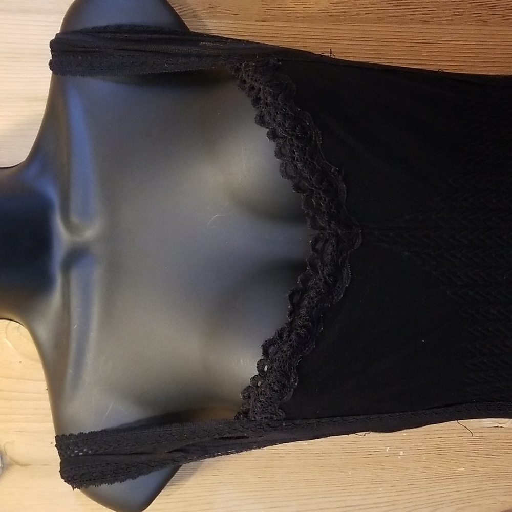 Dress - Picture 3 of 7